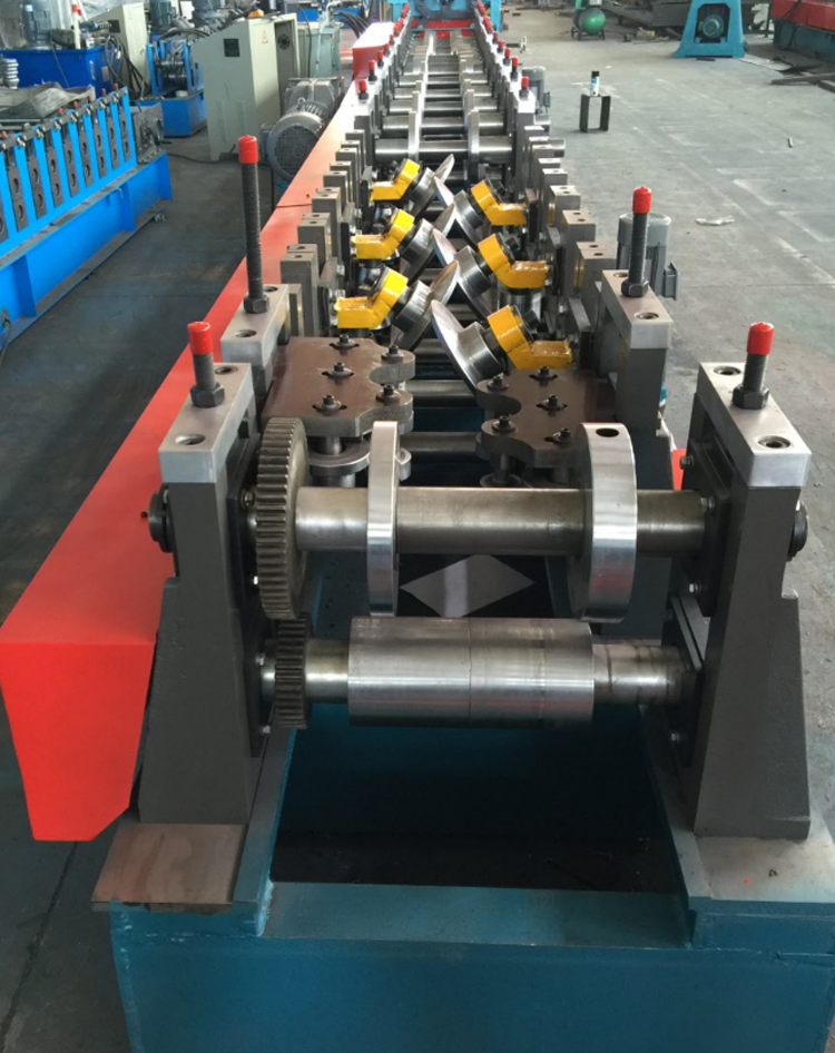 Double Lock Metal Roofing Standing Seam Machine For Profiling
