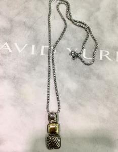 China (N-100) Fashion Rhodium Plated Square Charm Pendant Necklace for Women wholesale