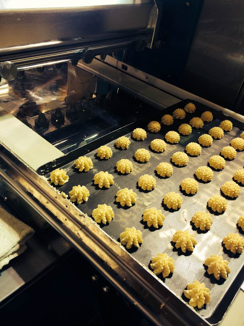 Mini 400MM Tray Type PLC Cookie Making Machine High Productivity
