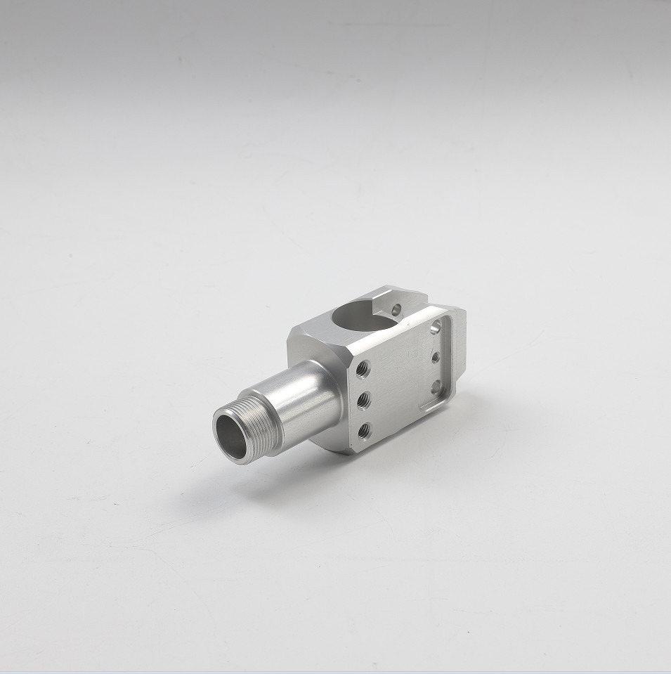 Silver Custom Precision CNC Turning Parts Stainless Steel Aluminum