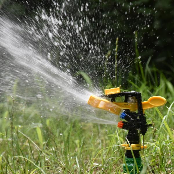 Double Water Nozzles Rocker Irrigation Sprinkler Heads Adjustable For Garden Lawn