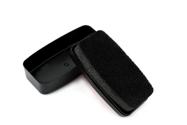 Shoe Shine Sponge Instant Shoe Polish Portable Plastic Can Carton Packaging For Main Market Asia LOGO OEM