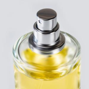 China 50ml Clear Short Round Glass Perfume Spray Pump Frosting wholesale