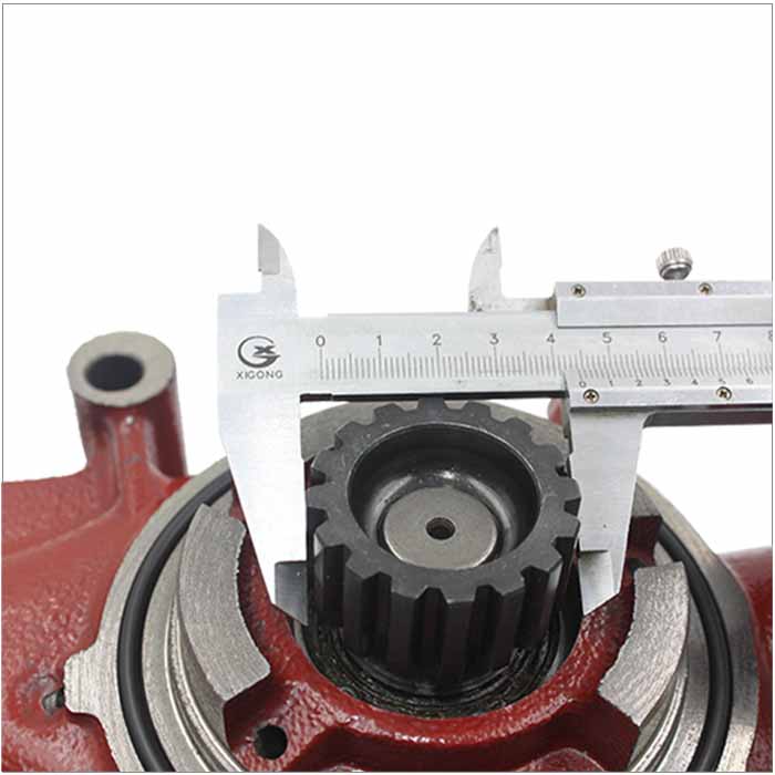 DE12TIS 65.06500-6157D Excavator Water Pump For DOOSAN DAEWOO DH340 DX225 DX345LC DX380L