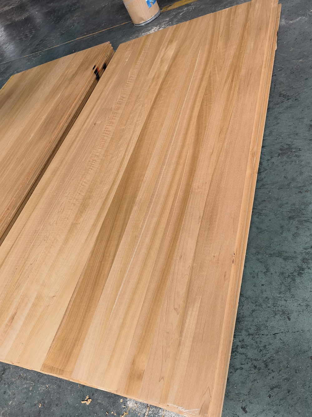 Solid Wood Board Yellow Poplar Board Carbonized Wood Board Contemporary