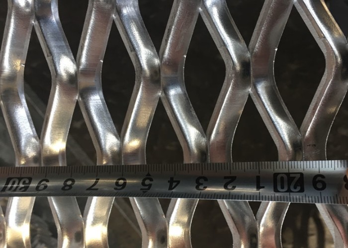 Aluminium Expanded Metal Sheet 20mm Strand Width Expanded Metal Sheet Roll