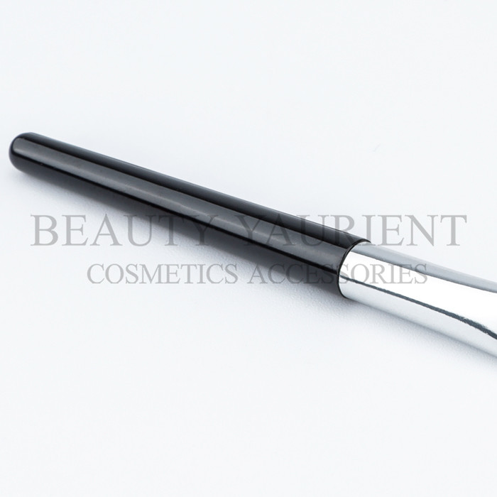 Privated Logo Compact Makeup Brush Plastic Handle Angled Eyeliner Brush 15g