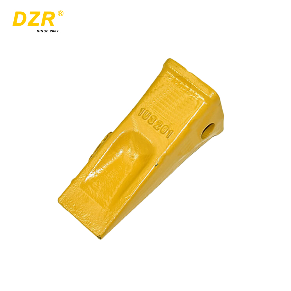 1U3201 Bucket Tooth (3)