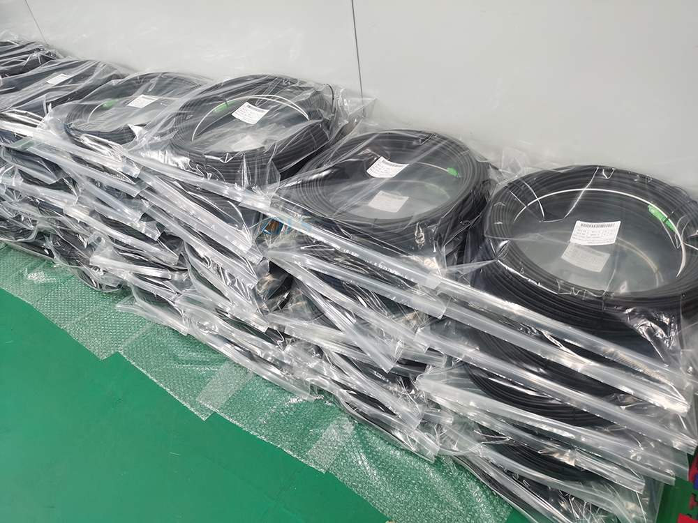 SC APC Fiber Optic Drop Cable Waterproof with 4.8mm 7.0mm Diameter