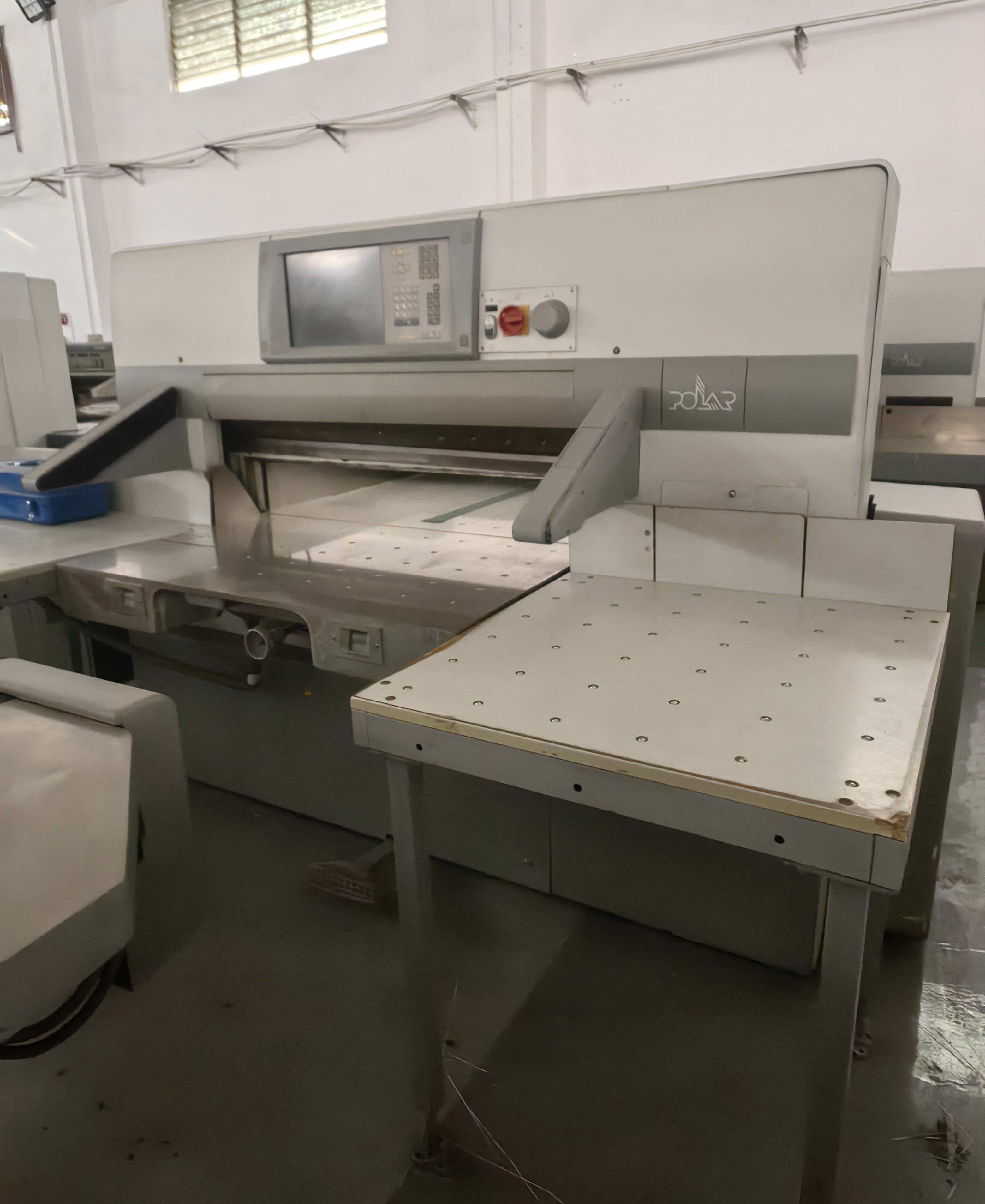 Polar Paper Cutting Machine Accessories Belt and Versatile for Local Service Location