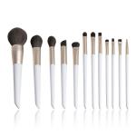 Custom Logo White Luxury Makeup Brush , Super Dense Powder Foundation Brush