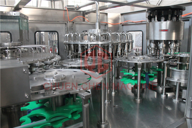 Combi Rotary Non Carbonated Water Bottle Filling Machine , Plastic Bottling Equipment
