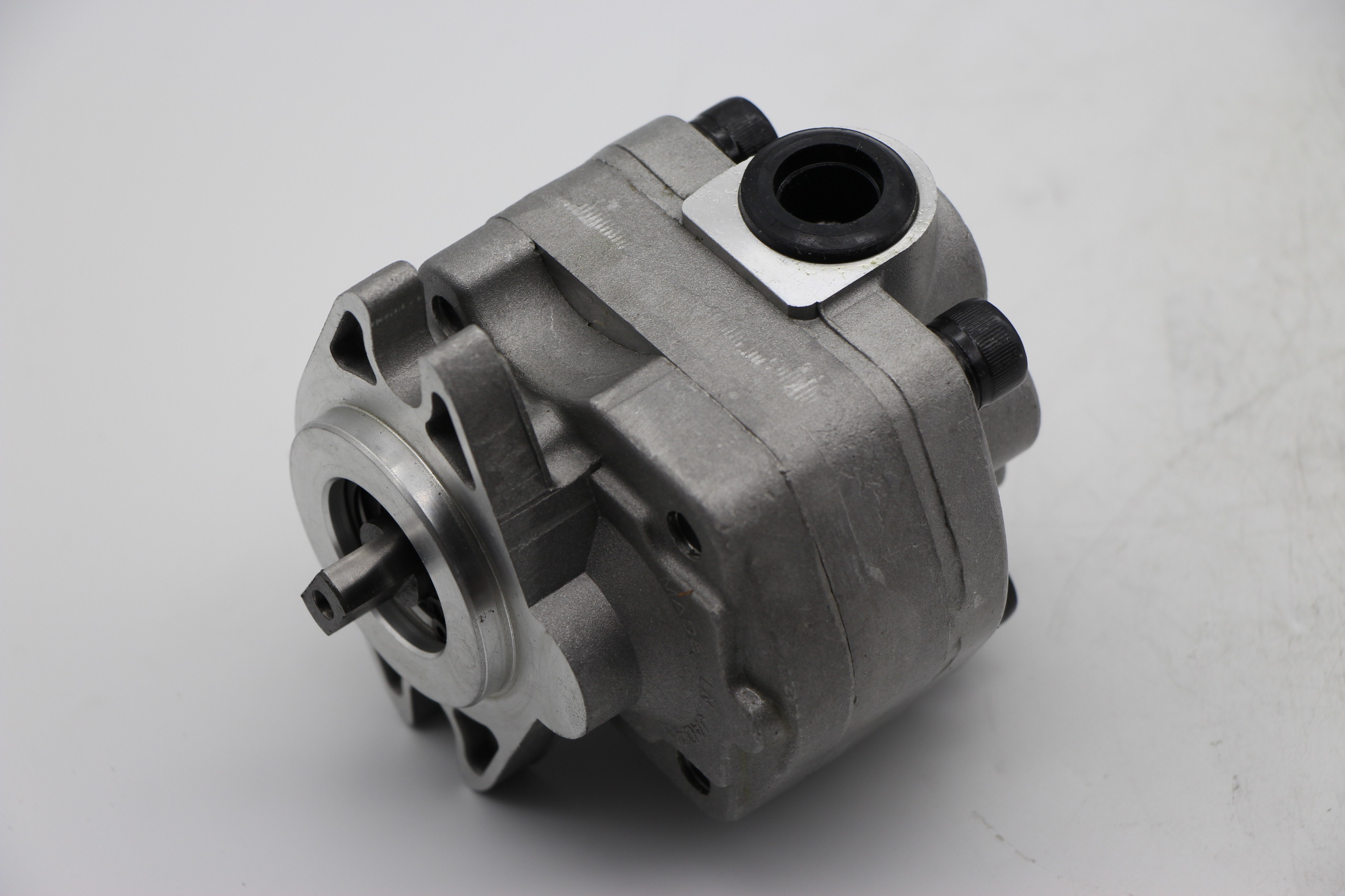 Hot sale good quality SPK10/10 gear pump pilot pump charge pump for CAT E200B excavator part