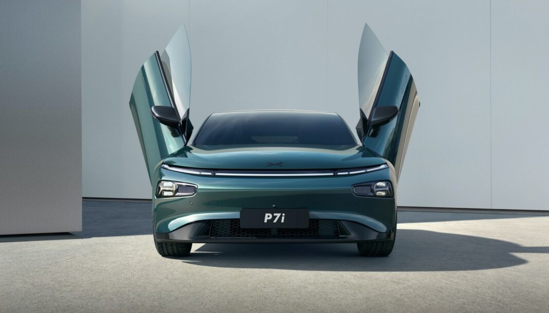 Xpeng P7 Chinese EV Cars New Energy Sedan 4 Door 5 Seat Drive