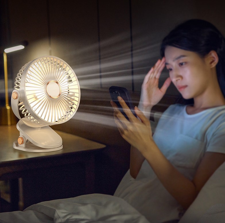 Portable USB Rechargeable Personal Clip Fan Electric Power Source NO Remote Control