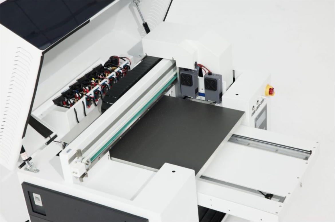 XP600 Printhead UV Printer for Roll to Roll and Flatbed Printing Varnish on Cylinders