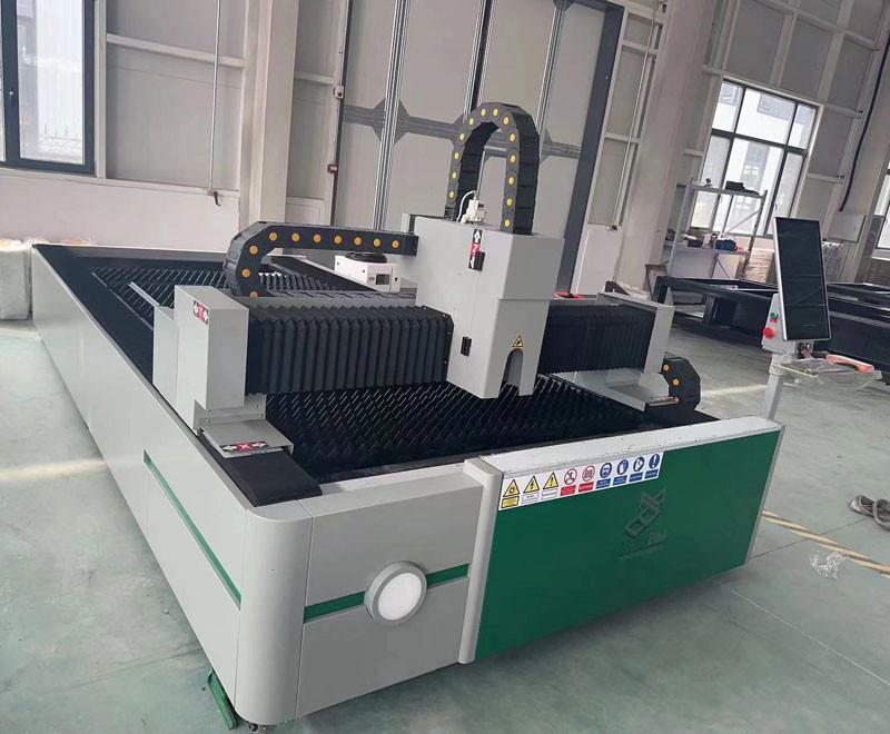 High Quality Low Power 1.5kw 2kw 3kw Fiber Laser Cutting Machine 3015 Laser Cutter CNC