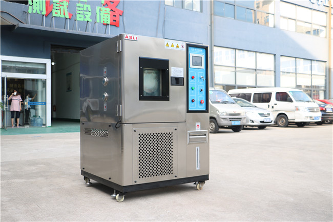 Stainless Steel Walk In Environmental Chamber For Vehicle Reliability Testing Laboratory
