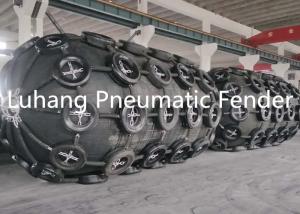 China 50kPa Berthing Pneumatic Marine Fender For LNG Vessels wholesale
