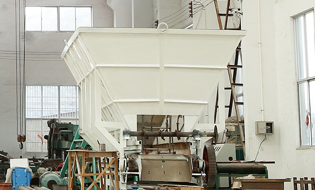 3kw Box Feeder For Red Clay Brick Maker Machine Distance Between Shafts 6000mm
