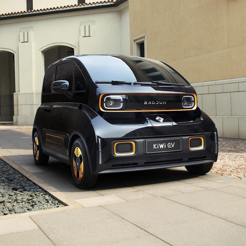 Lithium Battery Powered 2023 Baojun Adult Mini Electric Car Convenient And Rechargeable Mini Four Wheel Two Door Vehicle