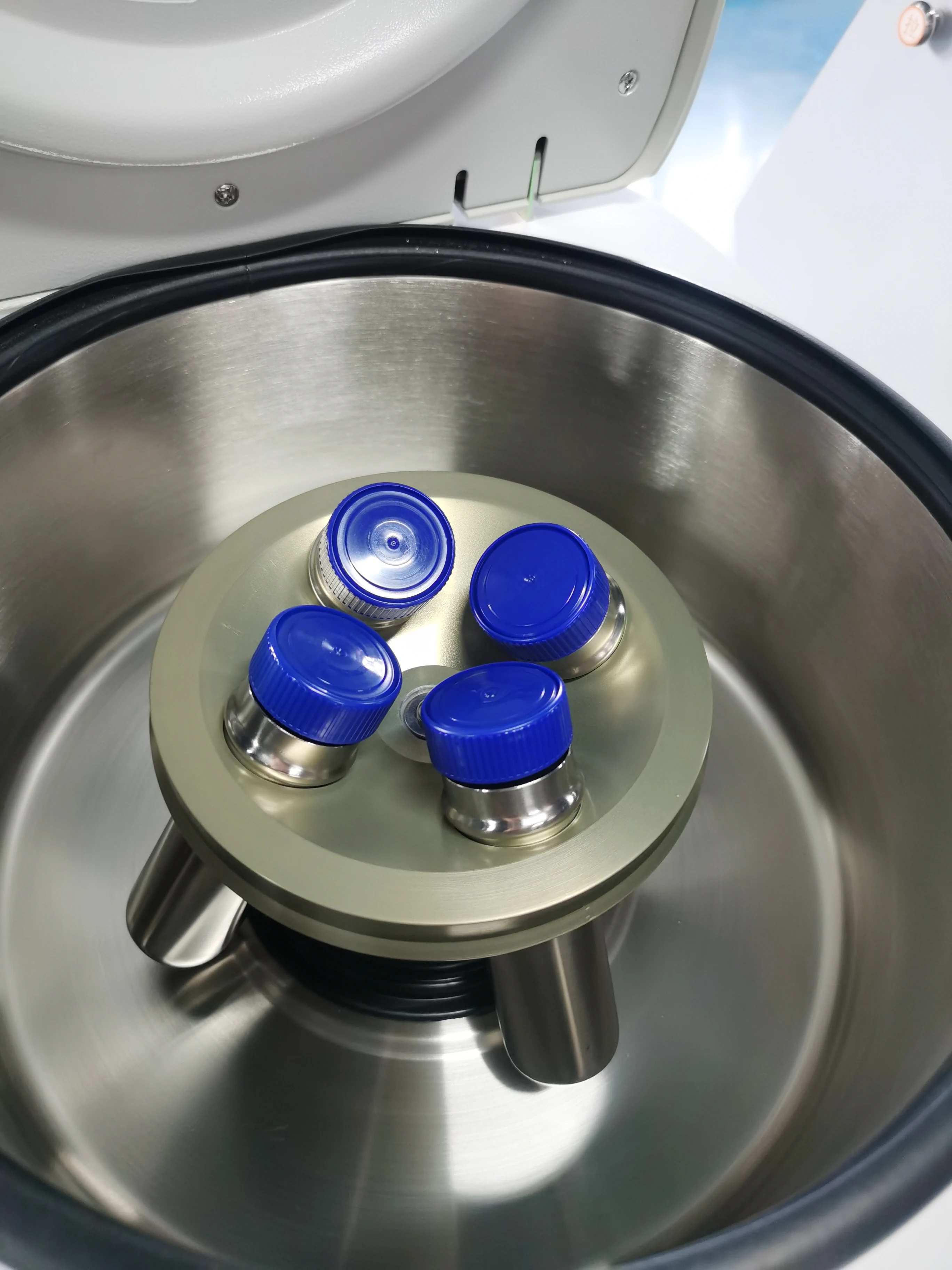 Cence Low Speed Tabletop Centrifuge Machine TDZ4K
