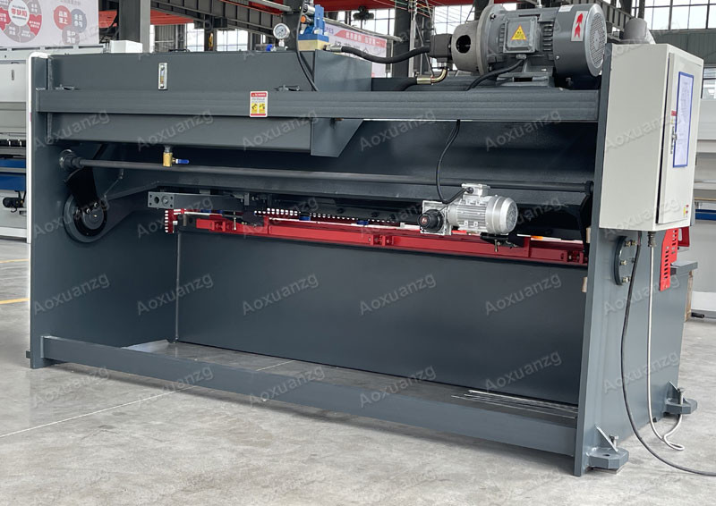 4*2500mm Cutting CNC Hydraulic Guliitine Shearing Machine With E21S Metal Plate Cutter