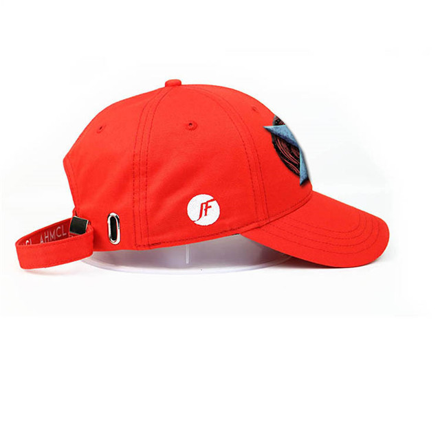 Fashionable Embroidered Baseball Caps / Metal Patch Icon On Panels Baseball Hip Hop Cap