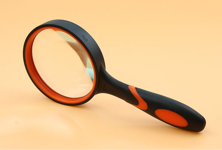 Customized Large Glass Magnifier , Durable Illuminated Hand Magnifier Easy Operation