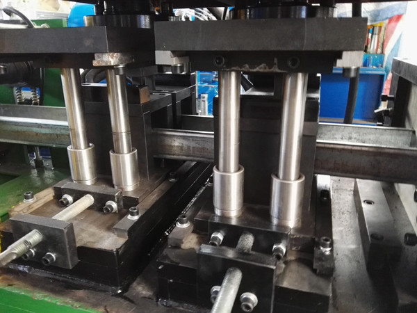 Galvanized Steel C Shape Channel Purlin Roll Forming Machine Automatic Changable Size