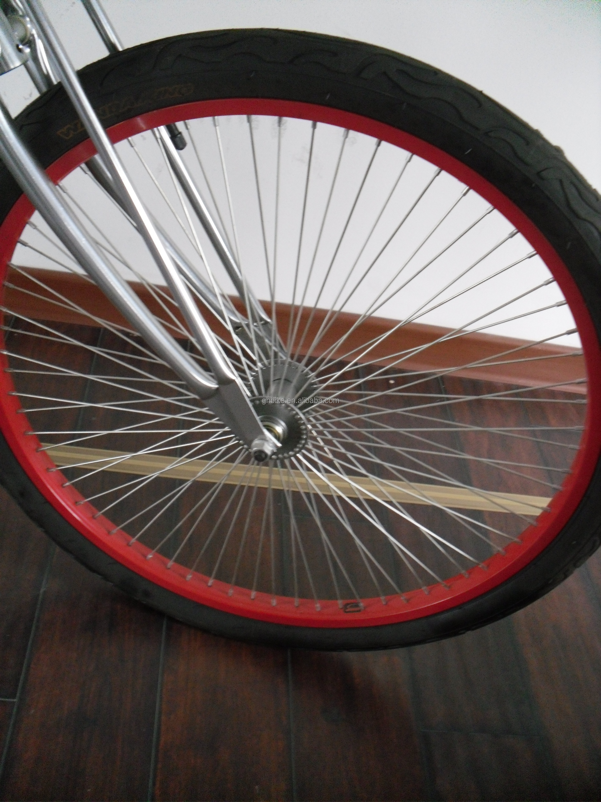 26inch Chopper Style Beach Cruiser Bicycle with Steel Fork and 150KG Load Capacity