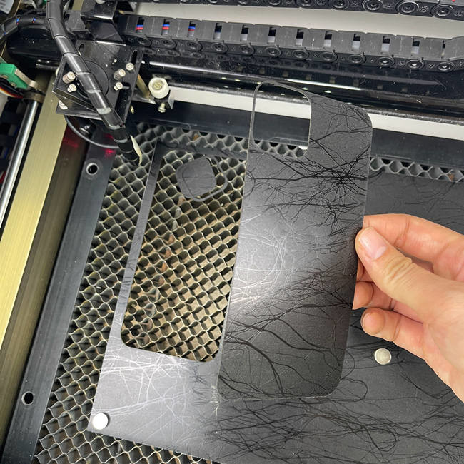 Mobile Hydrogel Screen Protector Laser Cutting Machine For 9H Tempered Glass