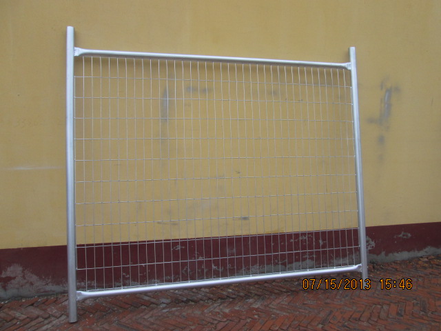 2.1X2.4m Portable Temporary Fence for Construction Sites