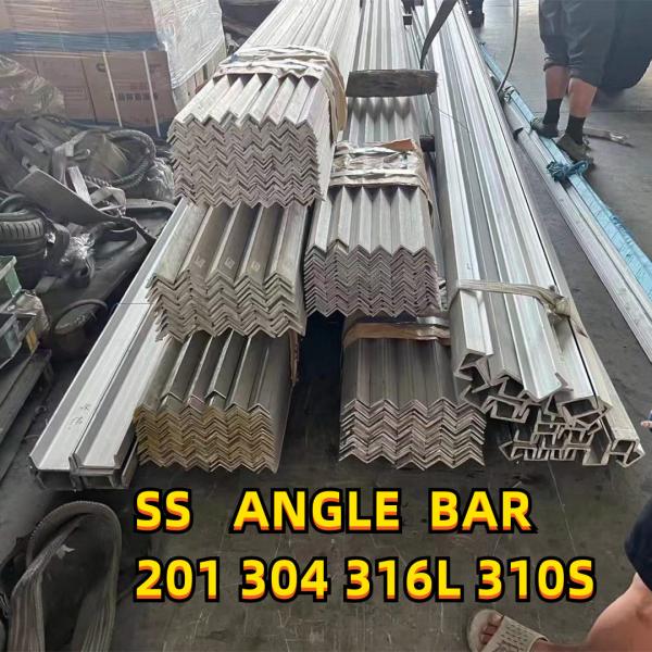 Hot Rolled SUS304 Stainless Steel Angle Bar 1.4301 SS304 50*50*5MM Equal Angle