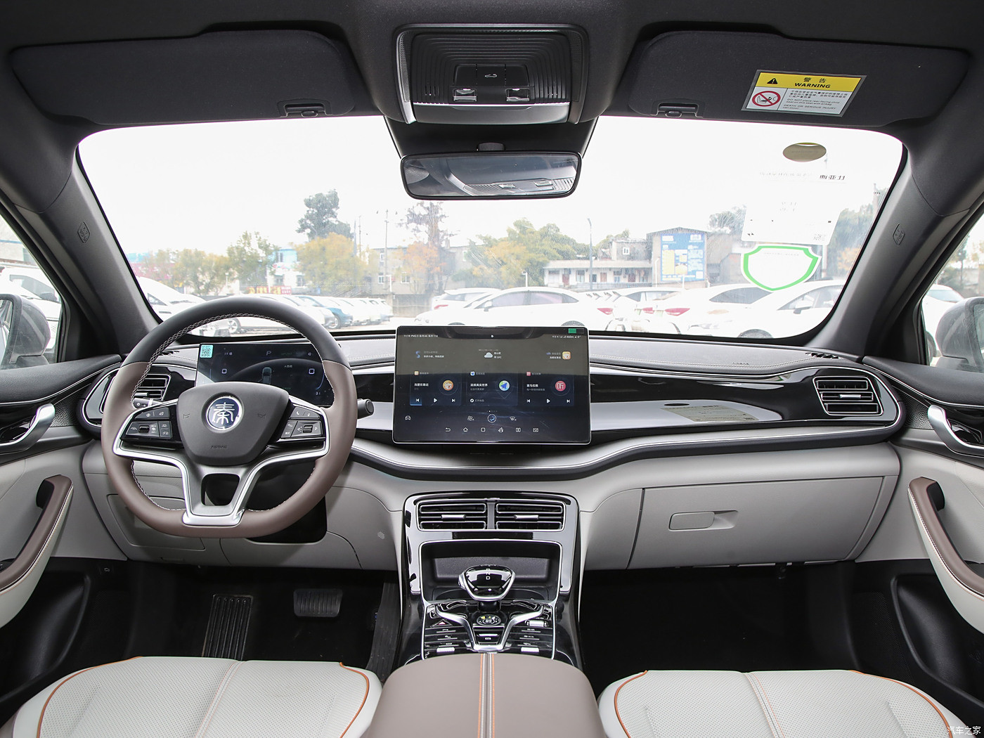 New Byd Qin Plus Car Ev 4 Door 5 Seater Sedan 420KM Long Range Electric Cars