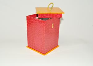 China Luxury Paperboard Rigid Gift Boxes With Lid, Colorful Printed Gift Packaging Boxes For Festival wholesale