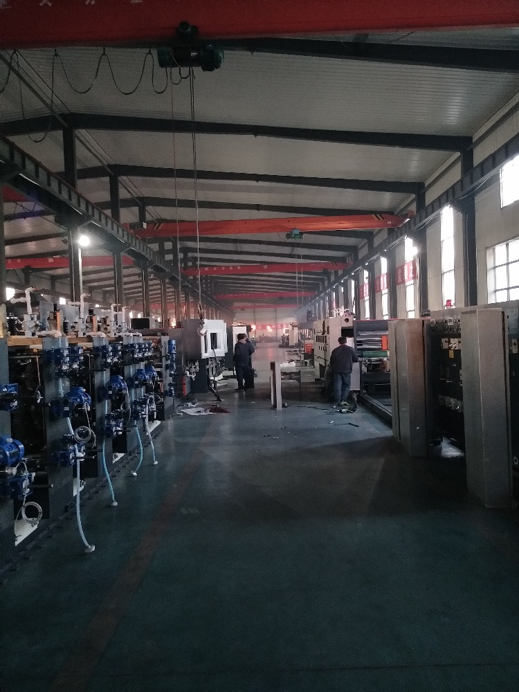 High safety Corrugated Cardboard Making Machine for Thin Knife Cutting Pressure Line