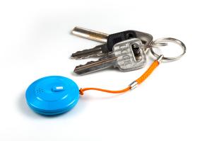 China Smart anti lost key tags reminder 0-50 meters adjustable anti lost tracker wholesale