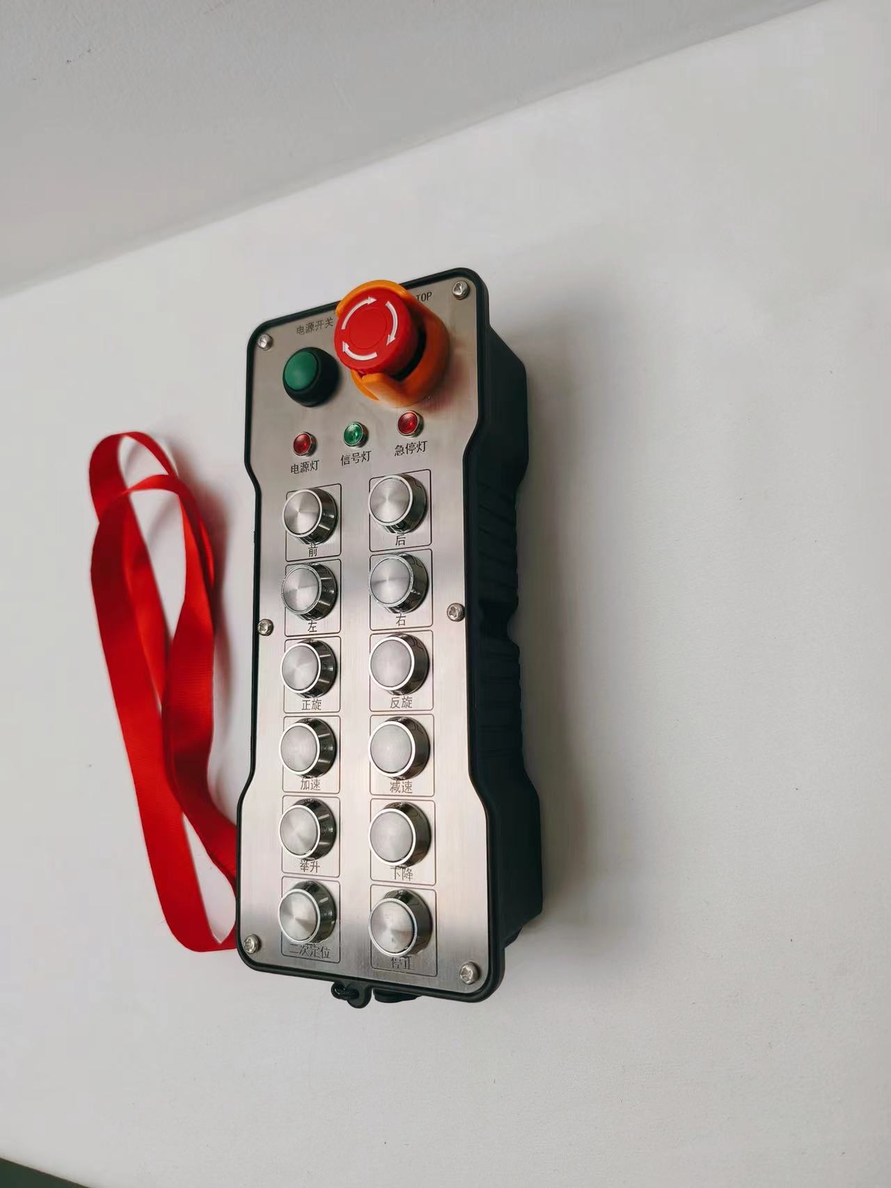 Design Hydraulic Remote Control Panel Box for Asphalt Paver in Machinery Repair Shops