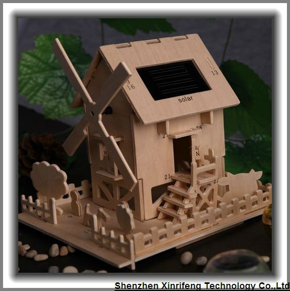 XRF DIY Wooden House Solar Toy Kids Mini House