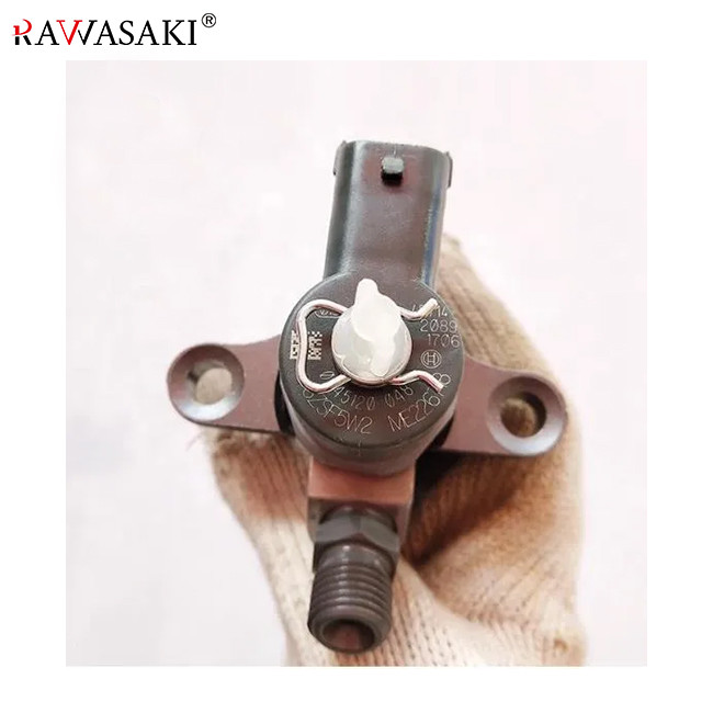 Diesel Engine Parts Common Rail 4M50 Fuel Injector 0445120048