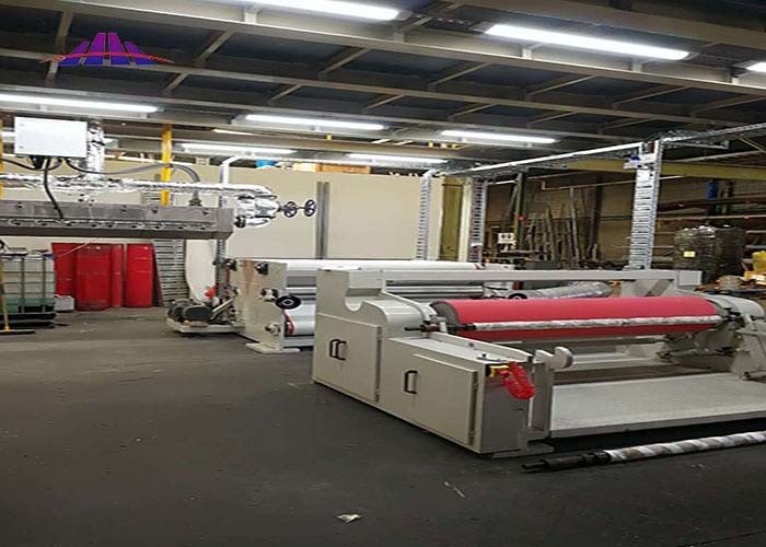 1600mm Width 4um Meltblown Nonwoven Fabric Machine Meltblown Machinery