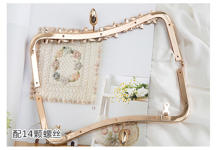 Chili Shape Closure Flower Purse Clutch Frames With Stone