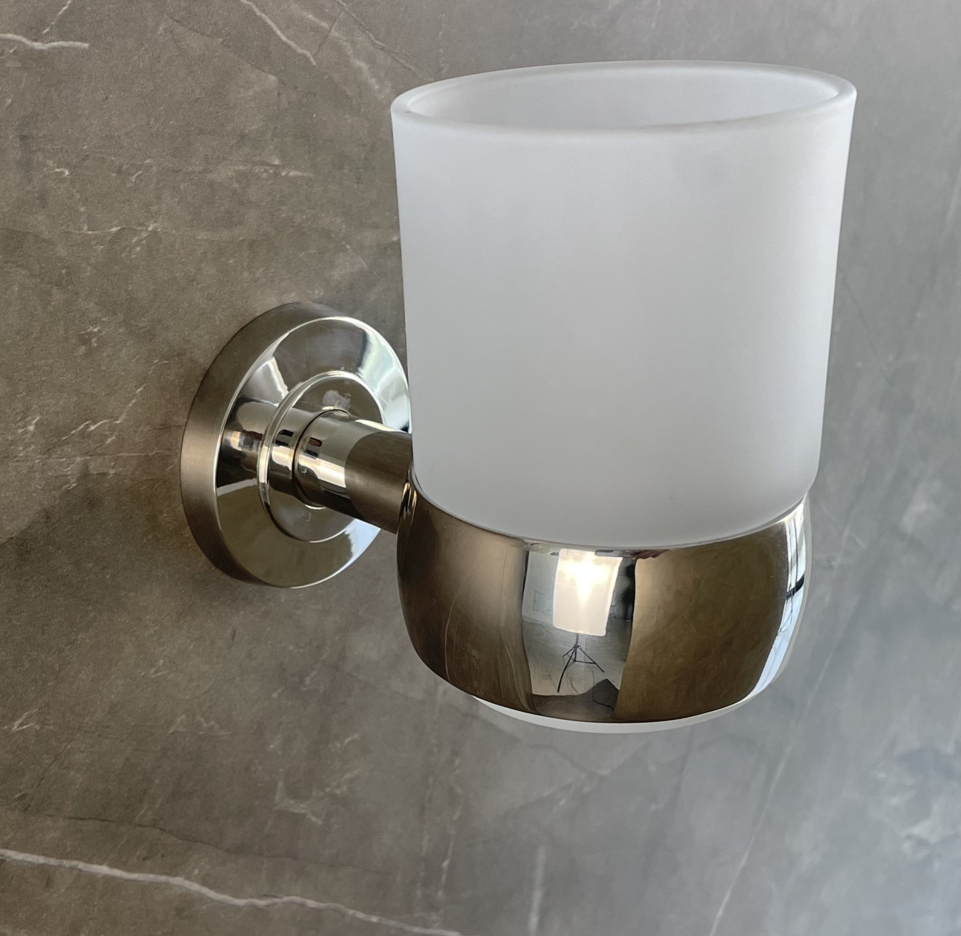 Hotel Single Bathroom Tumbler Holders Satin Polished Wall Mounted