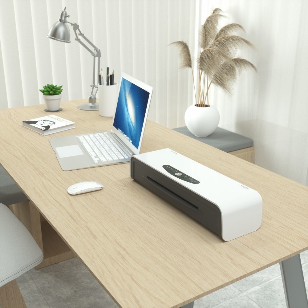 6" A6 Office Laminator Machine , ID Card Lamination Machine 300 Mm/Min