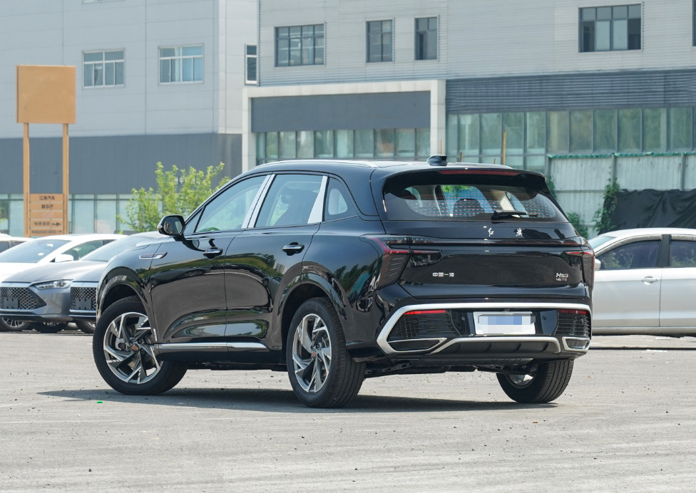 Hongqi Vehicle Automobile 2WD 4WD 5 Seater Car Gasoline 4×2/4×4