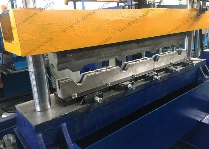 Color Steel 5000kg Ridge Cap Forming Machine 3kw Ridge Tile Roof Former