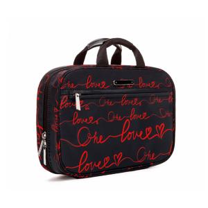 China Makeup Portable Waterproof Hanging Cosmetic Bag wholesale