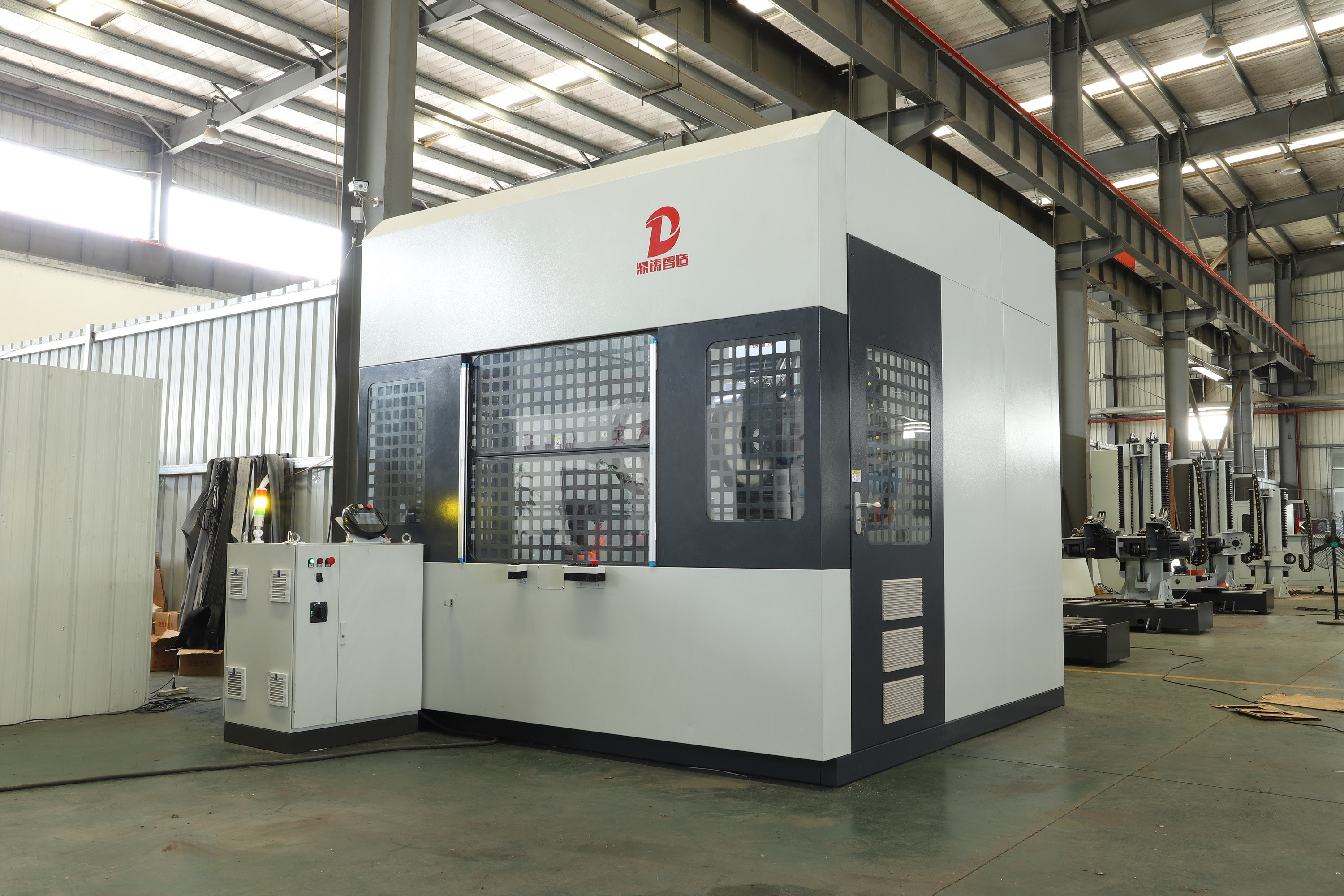 Automatic CNC Brass Tap Faucets Metal Polishing Machine 6 Axis
