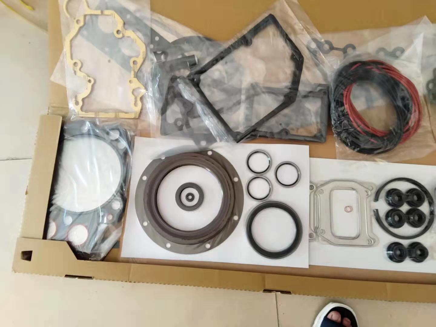 S6d170 Komatsu Excavator Engine Parts Overhaul Full Head Block Gasket Kit 6162-K1-9901
